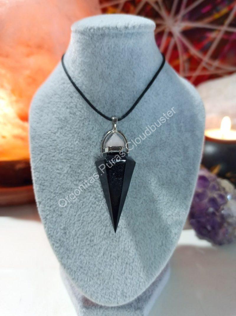 Colgante pirámide de MAGNETITA y punta de cuarzo