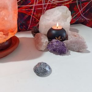 Orgonita Pura / Electronite Pirámide diamante pequeña