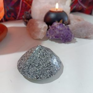 Orgonita Pura / Electronite Pirámide formato diamante Grande