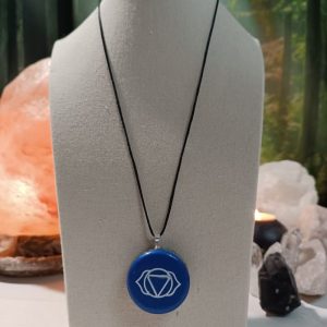 Orgonita Pura / Electronite Colgante o llavero Chakra Tercer Ojo formato Semicírculo