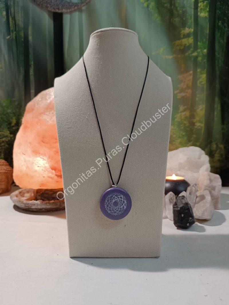 Orgonita Pura / Electronite Colgante o llavero Chakra Corona formato Semicirculo - Imagen 3