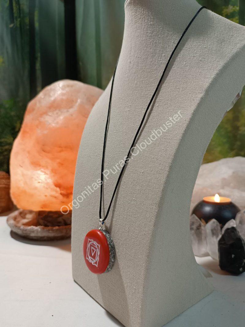 Orgonita Pura / Electronite Colgante o llavero Chakra Raiz formato Semicírculo - Imagen 4