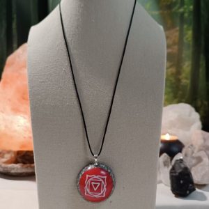 Orgonita Pura / Electronite Colgante o llavero Chakra Raíz formato Semiesfera