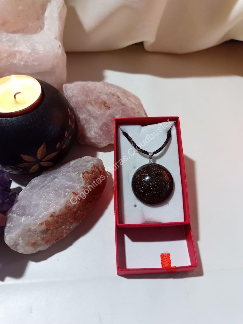 Orgonita Pura VIRUTA PEQUEÑA DE HIERRO colgante Semicírculo Grande - Imagen 4