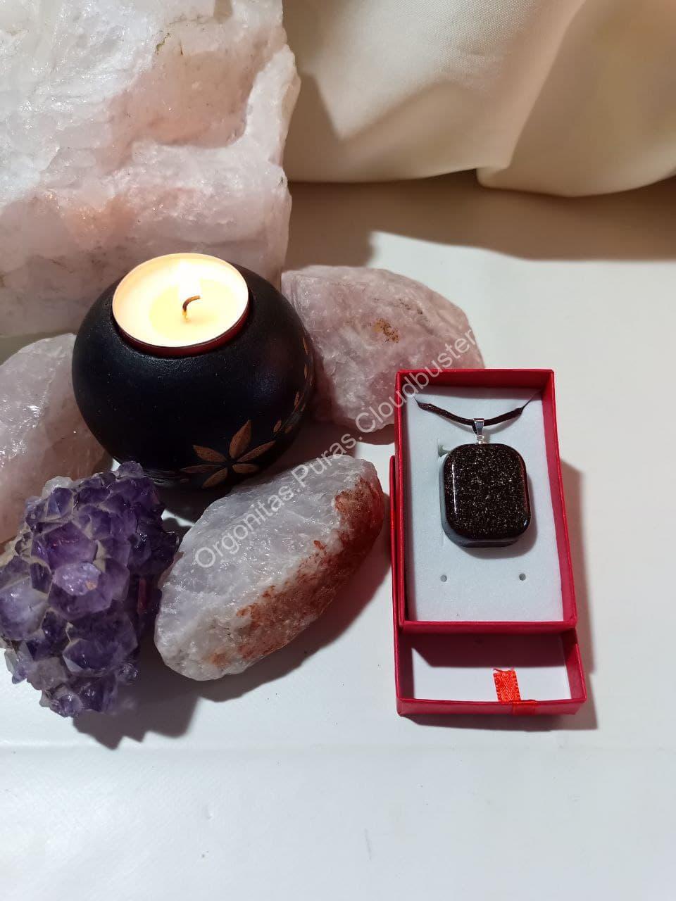 Orgonita Pura VIRUTA PEQUEÑA DE HIERRO colgante Cuadrado - Imagen 4