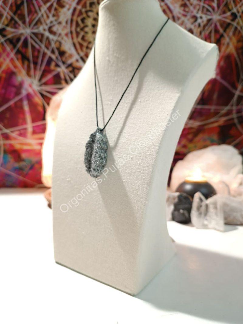 Orgonita Pura / Electronite Colgante Hoja Alargada con Picos - Imagen 3