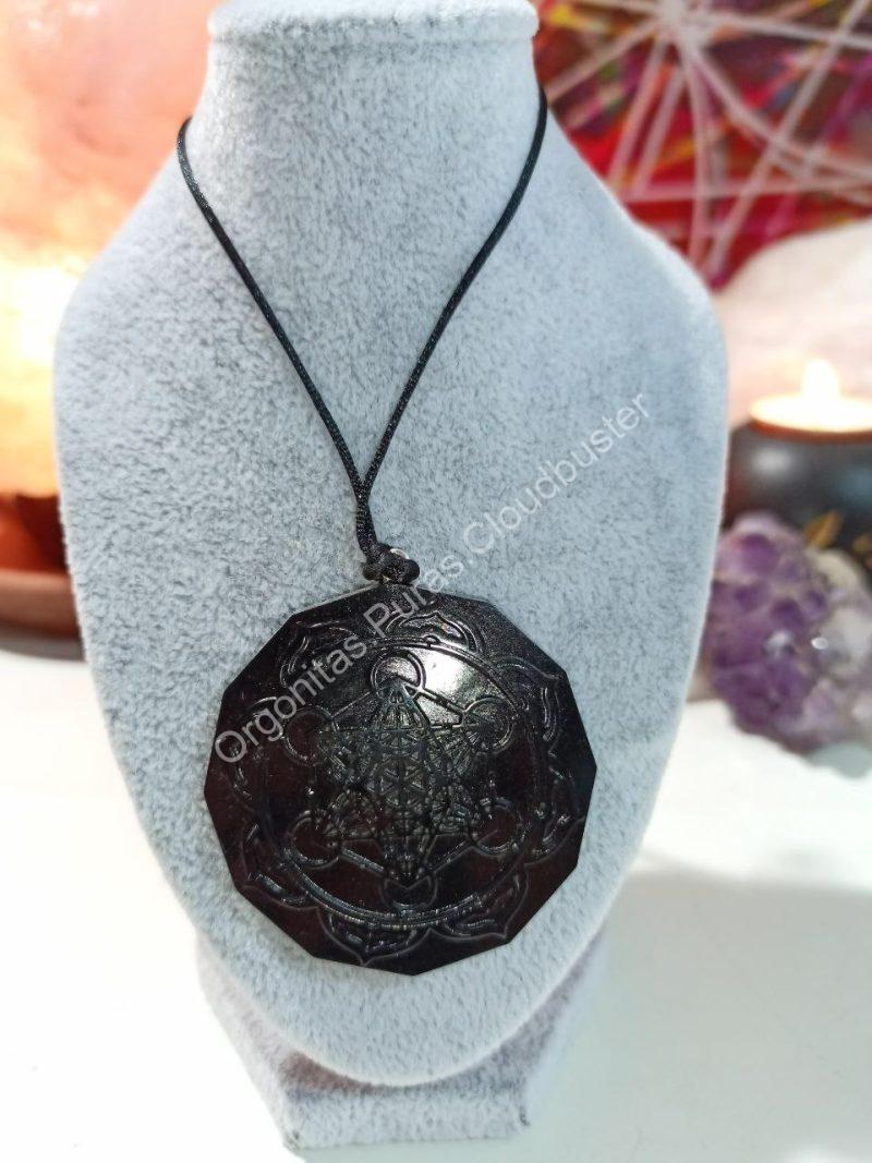Colgante Orgonita Pura formato Metatrón de Magnetita