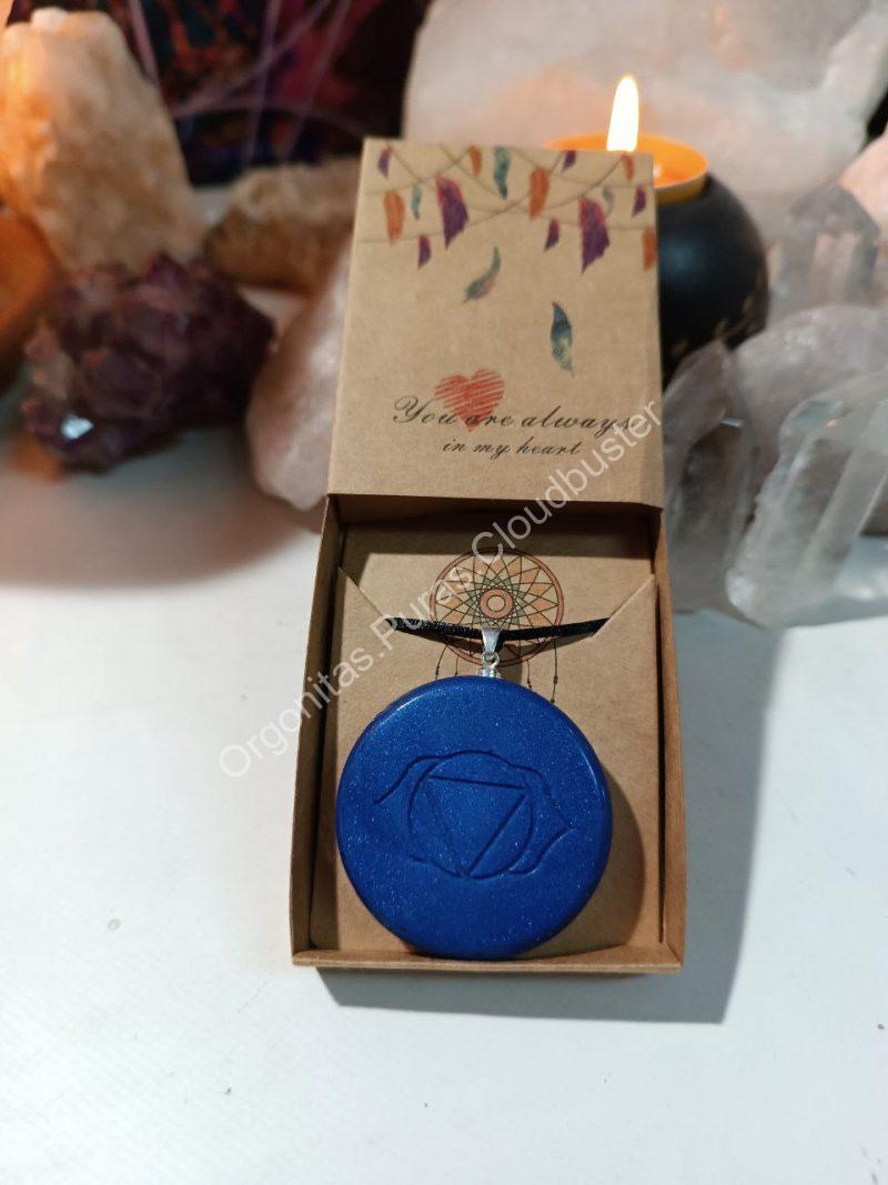 Orgonita Pura / Electronite Colgante o llavero Chakra Tercer Ojo formato Semicírculo - Imagen 6