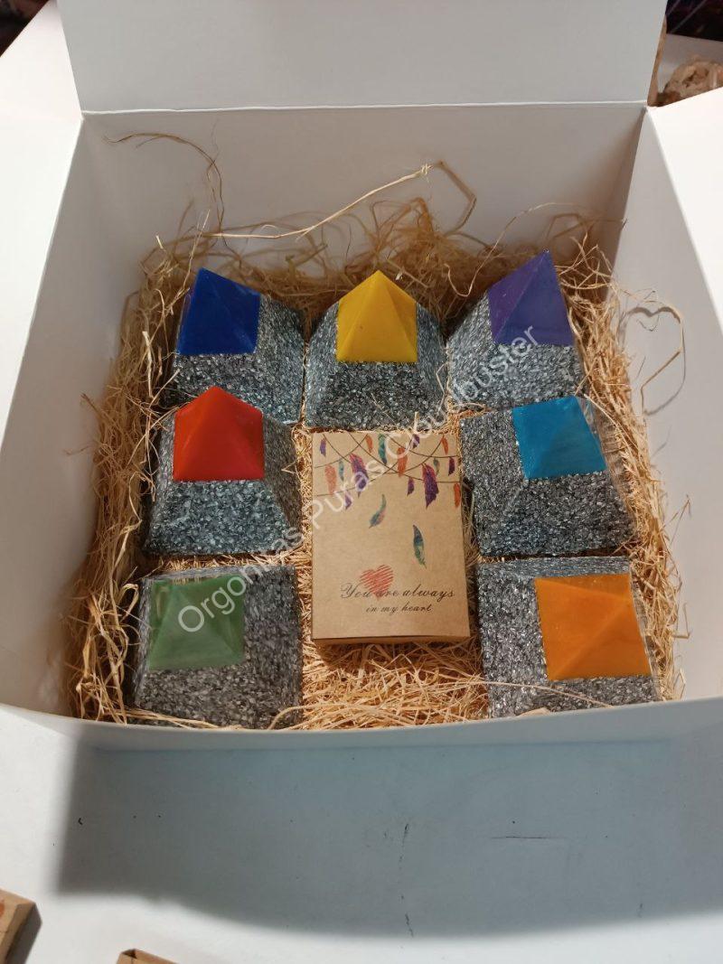 Orgonita Pura / Electronite Conjunto Pirámides Chakras